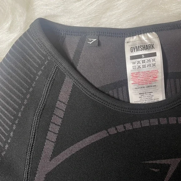 Gymshark Compression Crop Top Black Size Small - Picture 3 of 8